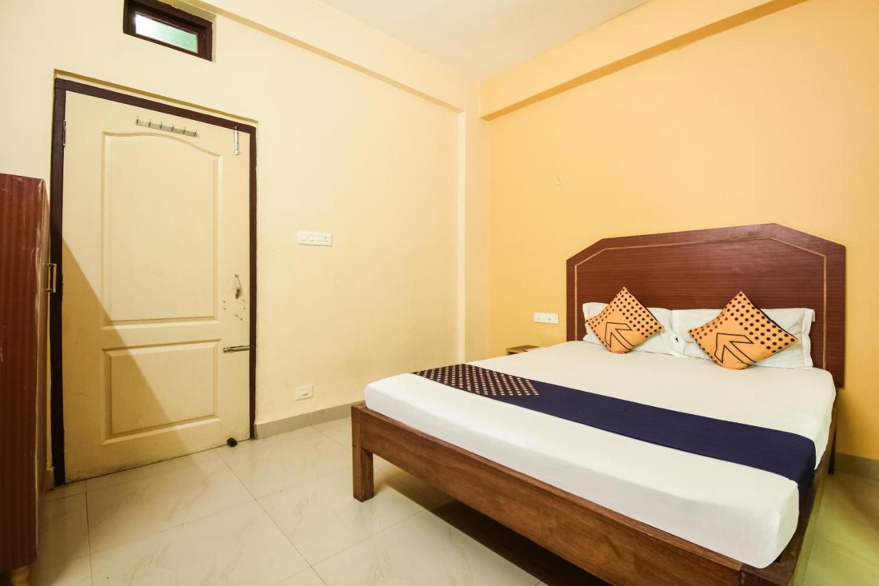 Spot On 74793 Hotel Sai Sudha Puri Exterior photo